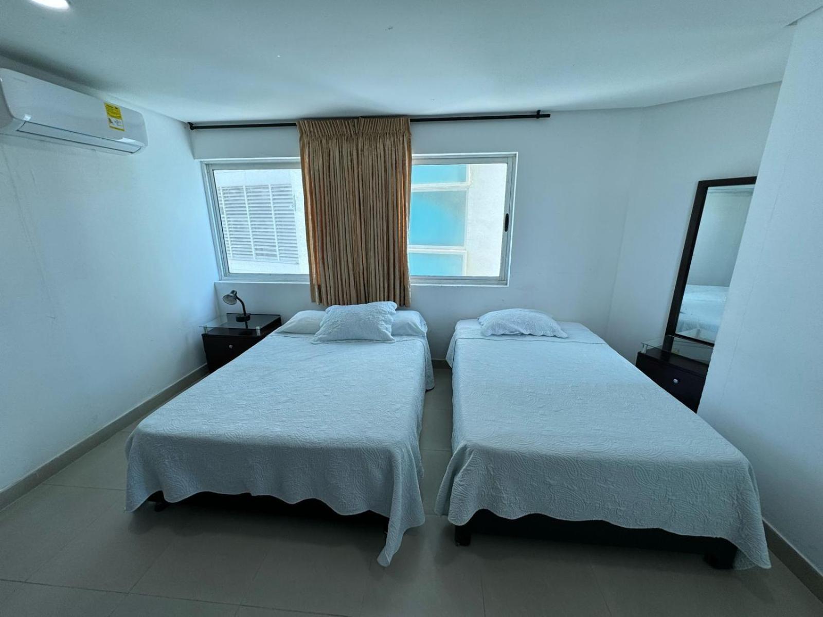 Apartamento En Laguito Ed Torres Del Lago 604 Icdi Cartagena 외부 사진